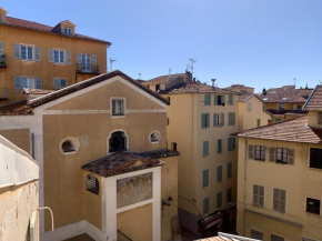 ApartHotel Riviera - LES TOITS D AUGUSTIN - Bright Studio with A C - Old town